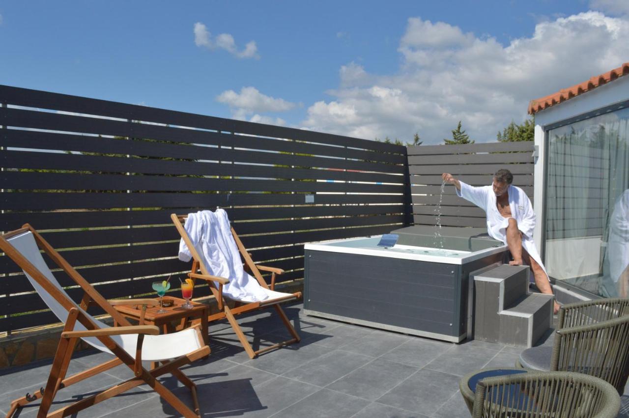 Anagenessis Resort Kalamaki  Bagian luar foto